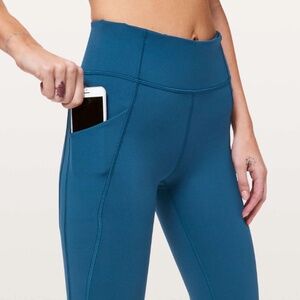 Lululemon Time To Sweat Tight 28" in Deep Marine size 4